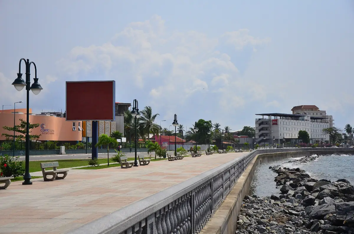 Paseo de Bata